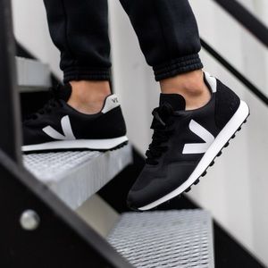 NEW VEJA SDU 37 - black